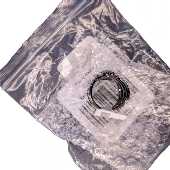 NWT Torrid Crystal Silver Tone Spider Ring, Size 9 - Picture 6 of 6